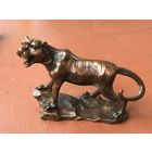 Тигр, бронза, патина