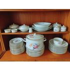 Сервиз столовый "Thun" Чехословакия на 59 предметов