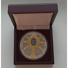 Футляр для монет универсальный деревянный с бордовым ложементом (78х74 мм.)