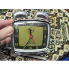 Часы-будильник Queen.