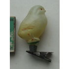 Птичка на прищепке.