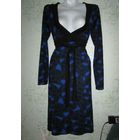 Элегантное трикотажное платье Bijenkorf collection, р.М. Новое.