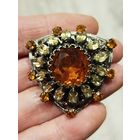 Шикарная крупная,толстая брошь ,времён СССР,целая,с рубля