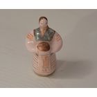 Без МЦ ! Фарфоровая статуэтка девушка с караваем. Минский ФЗ.