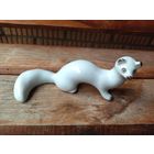 Фарфоровая статуэтка