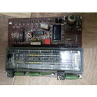 Плата с деталями.