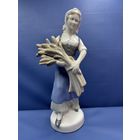 Фарфоровая статуэтка Девушка с пшеницей ручная подглазурная роспись. ГДР, Grаfenthal. Высота 24 см.