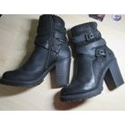 Италия Стильные Чёрные Полусапожки Ботильоны REPLAY Риплей Оригинал Натуральная Кожа Фирменная фурнитура клепки пряжка буква R Логотип молнии ремешки пряжки вставки