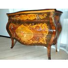 Комод старинный.