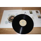 Red Box – The Circle & The Square