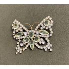 Брошка - Бабочка (2) из уранового стекла . Чехия