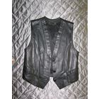 Жилетка кожаная, р.44-46