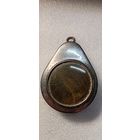 Чехол от старых карманных часов.