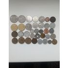 Сборный лот монет мира + бонус.