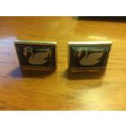 Запонки "Белые Лебеди" металл люцит. СССР 60-е.