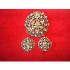 Ажурный комплект: клипсы и брошь. Тонкая ажурная скань в отличном состоянии. Яблонекс. Чехословакия.