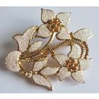 Брошь Цветы, напыление блестки, металл, размер броши 4 см на 3,5 см