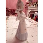 Статуэтка "Девушка с козленком". Неизвестный производитель.