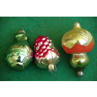 Елочные игрушки   3 шт .
