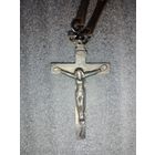 Крест католической церкви нательный (в подарок к лоту от 10 белорусских рублей по запросу)