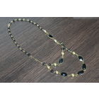 Металлическая цепочка с пластиковыми бусинами из СССР.