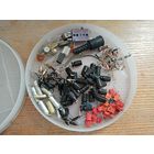 Радиодетали: диоды, конденсаторы и прочая мелочь