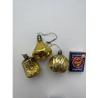 Лот елочных игрушек.