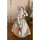 Статуэтка Девочка с зонтиком Babie Royal Doulton Англия винтаж