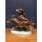Статуэтка  Бегущие лошади Graefenthal(Графенталь)