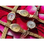 Лот женских наручных часов Luch, Чайка, Луч, трое похожи на позолоту, двое с клеймами "Au" и "Т". Торг.