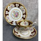 Чайная тройка Royal Albert Леди Гамильтон 1939 год. Англия. Чашка 9х7 см. Блюдце 14 см. Тарелка для торта 18 см.