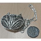 Сумочка посеребрение?. С серебряной цепочкой. СССР. Скань