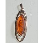 Кулон с янтарем . Распродажа винтажный бижутерии с натуральными камнями .