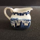 Кувшинчик миниатюрный, высота 5,5 см. Англия