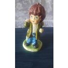 Статуэтка фарфоровая "Мальчик с ранцем"