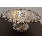 Винтажная ваза-фруктовница, выполненная из металла с серебрением, Английского производства с клеймом .