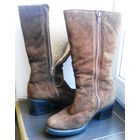 Зимние сапоги, натурьная замша, 35, одевала два раза.