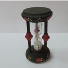 Песочные часы на 5 минут. 70-е годы Европа. Высота 9.5 см. Дерево, стекло.