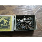 Фурнитура корпусов настенных часов.