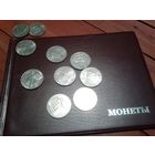Альбом для монет на 72 крупные монеты. Размер альбома 20,5х15см.