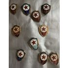 Отличники СА  и  ВМФ. одним  лотом.  4 верхние латунные, 6 нижних -лёгкие.