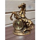 Настольные часы