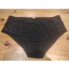 Новые трусы Conte на 54-56 р. Купила, но все же не мой размер. Постирала, но не носила. 92% хлопка, 6% эластана, 2% полиамида.