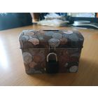 Копилка для монет "Сундучок".