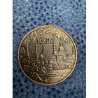 Настольная медаль