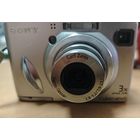 Sony Carl Zeiss. Цифровая Японская камера. Работает