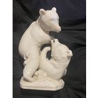 Фигурка фарфор