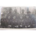 Редкое групповое фото 36 военных 1943 неправильное ношение наград