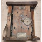 Механизм часов на деревянных платах