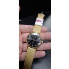 Часы Sekonda de luxe костюмник тонкие. Идут. Точность не проверял. Без репасажа. Состояние на фото. Ремешок если без торга.